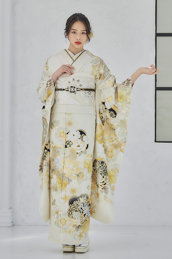ふりそでシミズ 新横浜店の振袖 /白色/黄色/キュート/花柄/ ニュアンス