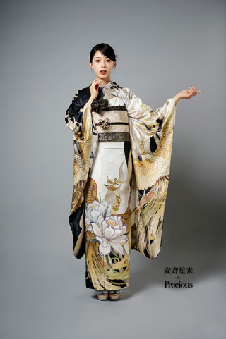 御福まつかわやの振袖 /白色/クール/松柄/ 総金駒刺繍本振袖 | My振袖