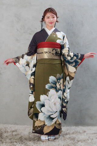 きらら西田きもの工芸 奈良大和西大寺駅前店の振袖 /緑色/古典/牡丹柄