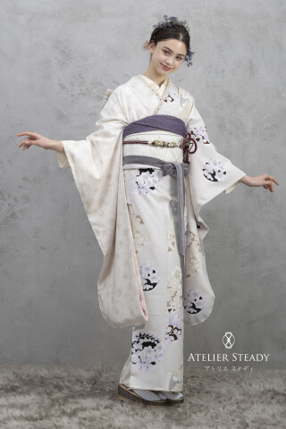 玉城ティナ×紅一点 丸紋×小花 グレー_振袖_65638