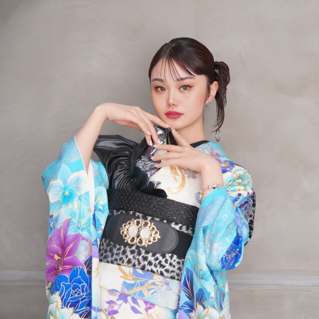 二十歳振袖館Az 横浜戸塚店 / 神奈川県 の店舗情報 | 人気の成人式振袖