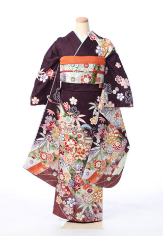 落ち着いた紫とシックな花模様の振袖_振袖_45722