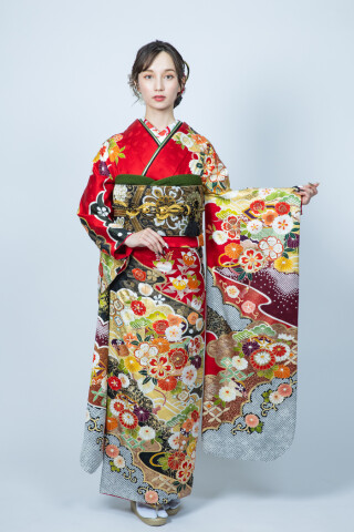 ロケーション専門Studio」ギャラリア神戸北野 三宮営業所の振袖 /赤色