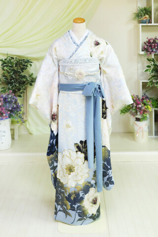 玉城ティナ×紅一点_振袖_77982 | ジュラーレツルヤ小野田店