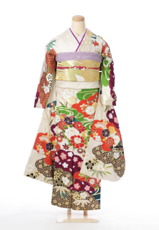 清楚な白地に鮮やかな花模様_振袖_47182
