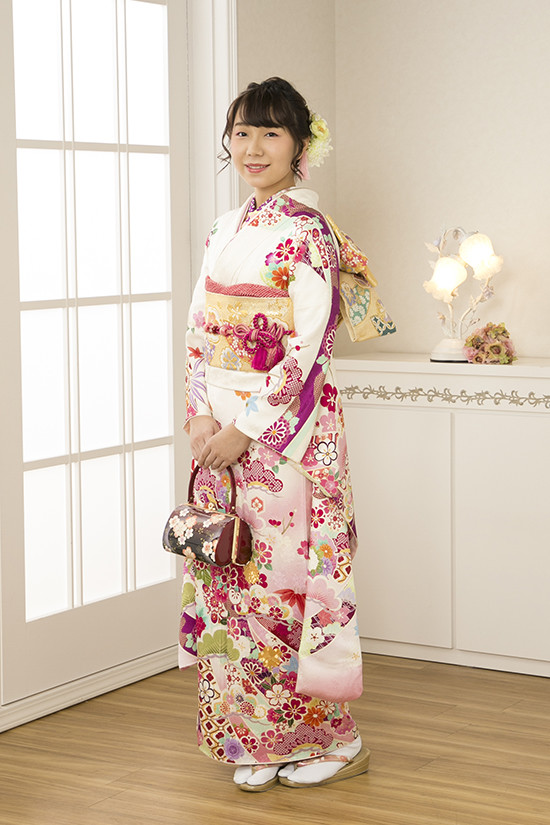 スタジオキノシタの振袖 ピンク色 白色 古典 熨斗柄 熨斗柄で可愛い雰囲気のお振袖 振袖 成人式着物レンタルのおすすめ情報ならmy振袖