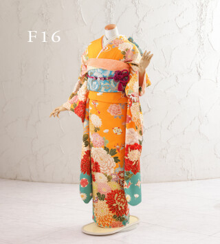 濱上呉服店 金沢店の振袖 /白色/ピンク色/古典/牡丹柄/ 藤娘きぬたや_