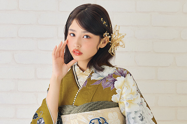新品お誂え ご購入振袖フルセット / ジョイフル恵利 ピエリ守山店 | My振袖