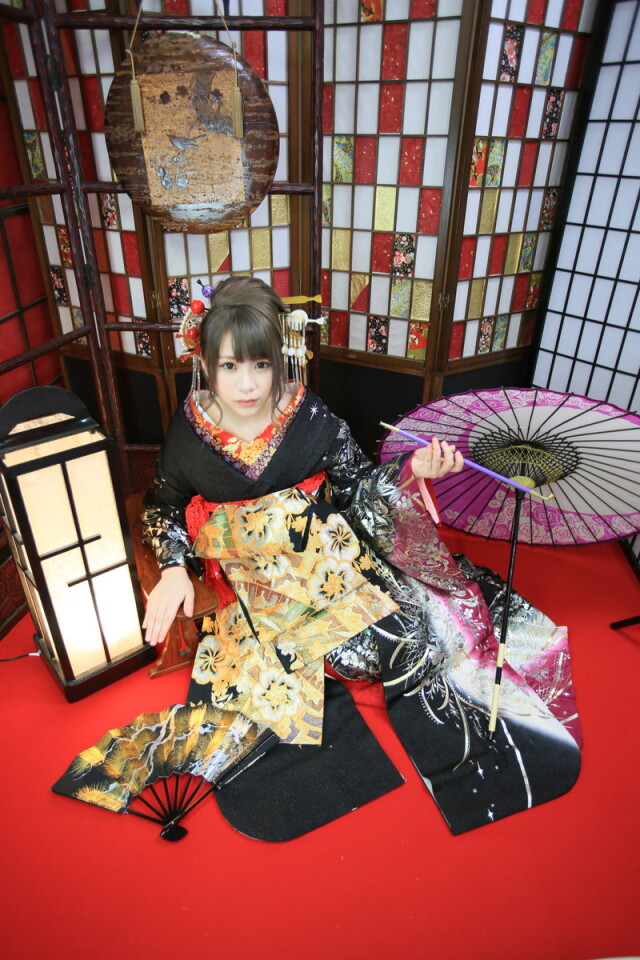 ≪早い者勝ち≫【ワケあり品】 振袖セット 成人式 正絹 花柄 振袖 黒 179 ≪早い者勝ち≫【ワケあり品】 振袖セット 成人式 正絹 花柄