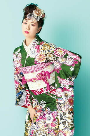 ICHIKURA&Ondine KIMONO 一蔵 オンディーヌ 振袖フルセット 一蔵＆オンディーヌの振袖 /白色/ベージュ色/レトロ/その他/ OE-1153