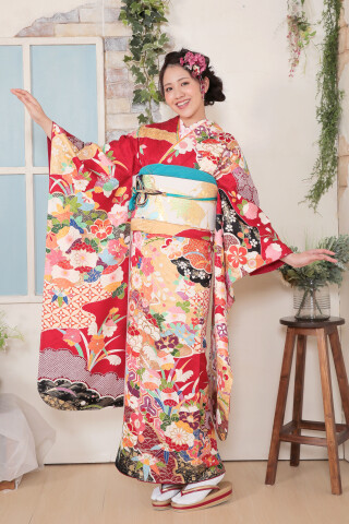 【特選】赤地古典花_振袖_63566 | 和とりえ　滋賀 安曇川