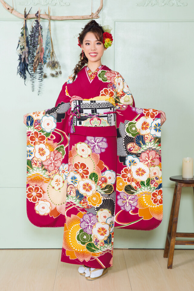 noriko振袖　紫色 花柄 振袖 着物 明紫小花柄｜ 福岡 | 振袖レンタル（はたちの成人式）