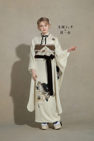 玉城ティナさんコラボの振袖_振袖_77609