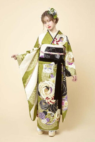 【未使用タグ付き】キューティーフラッシュ 着物振袖 アシンメトリーワンピース Anmut（あんむーと）の振袖 /緑色/白色/レトロ/縞柄/ 2024年新作