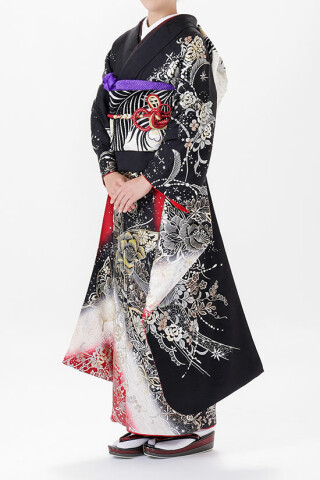 新美 SHINBI 北九州 黒崎本店の振袖 /黄色/黒色/クール/蝶柄