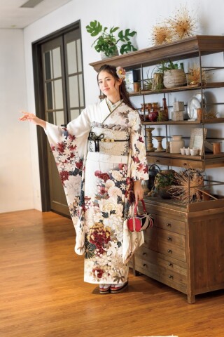 白地の振袖は大人気_振袖_86865