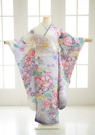 白地　薄紫　椿柄_振袖_85918 | 天使の森　佐野オリヴィエ