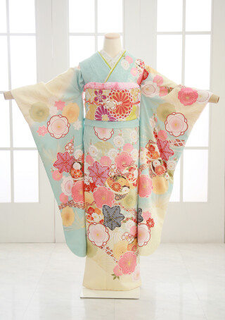 ライトグリーン　クリーム　梅_振袖_85940 | 天使の森　佐野オリヴィエ