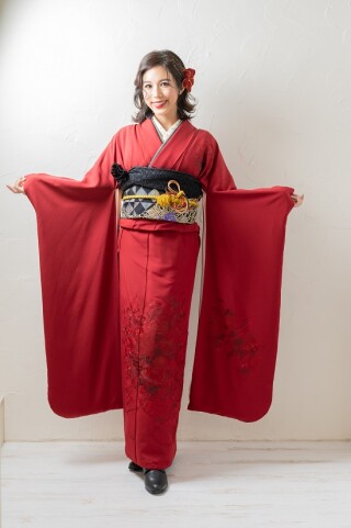 真紅の花_振袖_98230 | フォトスタジオkokoroiki