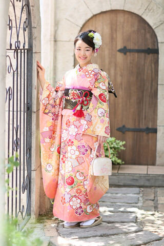 晴れ着の丸昌 池袋店/レンタル振袖 成人式前撮りフォトスタジオの振袖