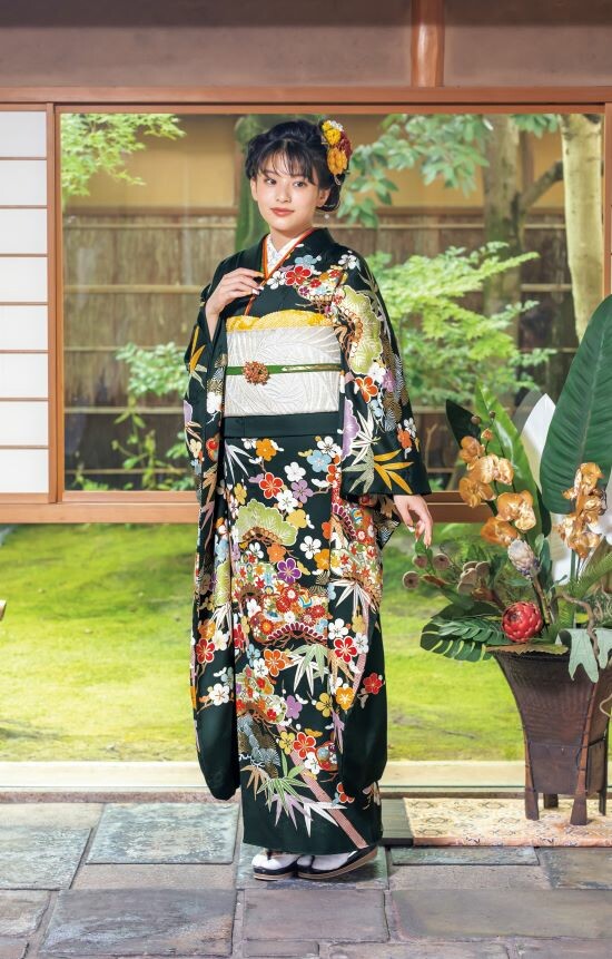 一華-ICHIKA-」 松井山手店の振袖 /黒色/古典/松竹梅柄/ No.2813 | My振袖