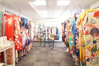 しぇりり 岩手大学前店 / 岩手県 の店舗情報 | 人気の成人式振袖