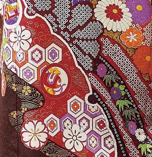 かぎろひ屋(柴田衣料店)・ならまち本店の振袖 /茶色/レトロ/花柄