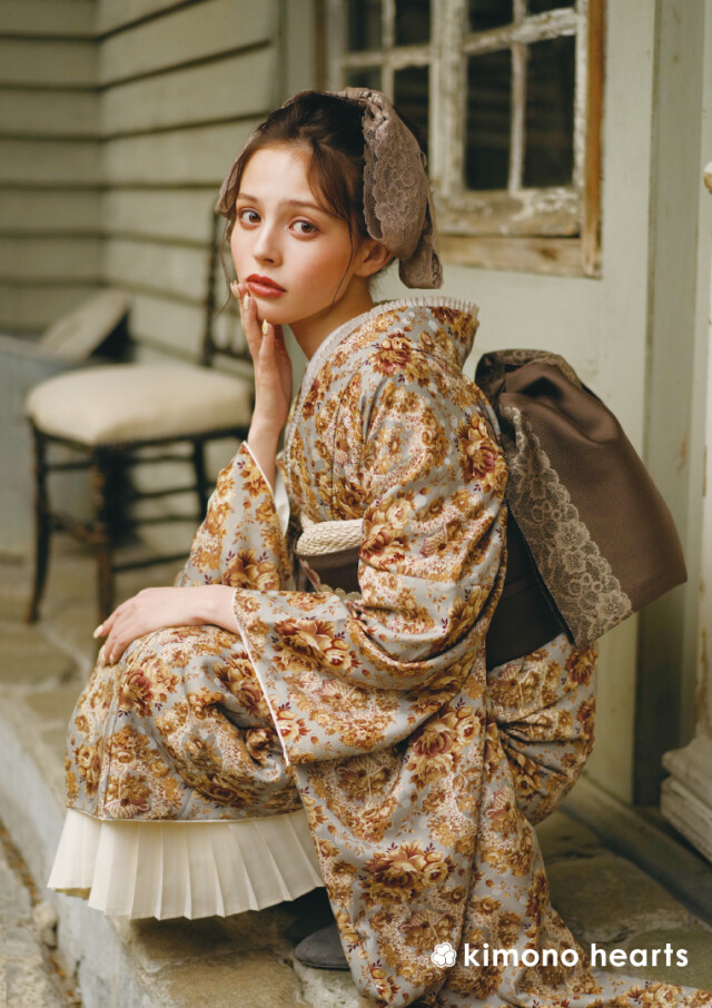 キモノハーツ 横浜 / kimono hearts Yokohamaの振袖 /茶色/ベージュ色