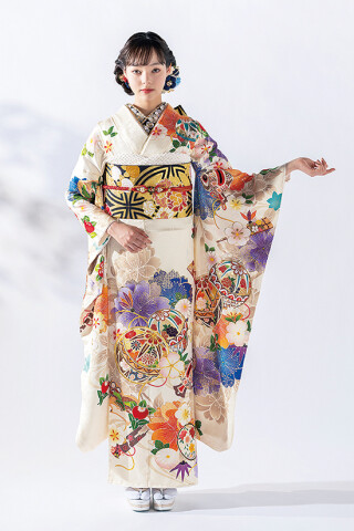 振袖　刺繍　花　鞠　楽器　ネイビー系　晴れの日　成人式　着物　042w d 手毬の成人式振袖一覧 | My振袖