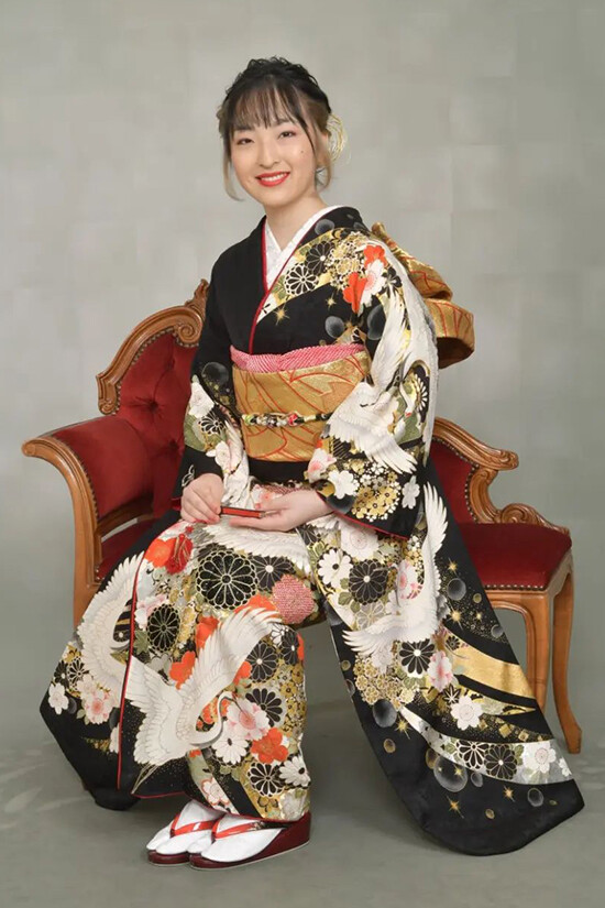 振袖のみ　S-168 ウメショウの振袖 /黒色/クール/牡丹柄/ 桜田ひより | My振袖