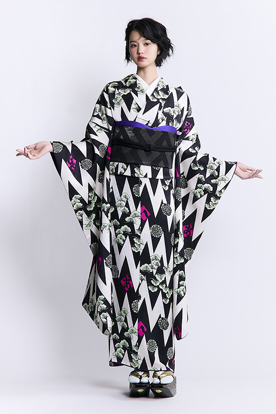振袖KAPUKIの振袖 /白色/黒色/レトロ/幾何学柄/ あい松 | My振袖