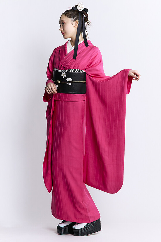 振袖KAPUKIの振袖 /ピンク色/黒色/キュート/無地柄/ 恋牡丹 | My振袖