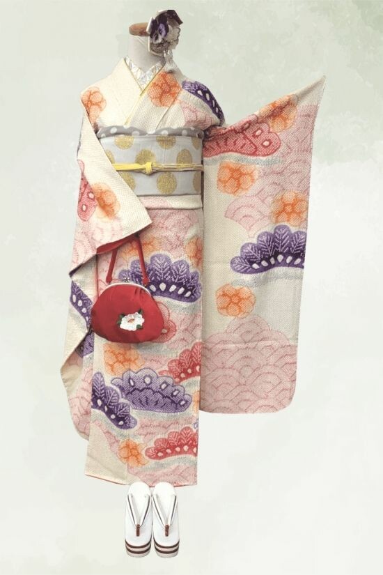 総絞り　振袖　鶴模様　振袖セット　豪華 東京着物 結鶴 中目黒店の振袖 /白色/ピンク色/古典/松柄/ 総絞り振袖