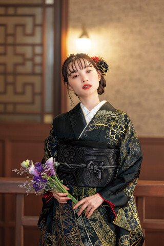 スーパーときめき 福井店の振袖 /黒色/赤色/古典/椿柄/ DAOKO