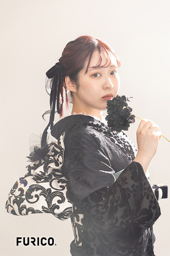 ≪美品≫振袖【395】【155㎝〜165㎝の方用】 振袖 身丈165cm 裄丈68cm L 袷 桜 梅 銀通し 絞り 茜色 正絹 美