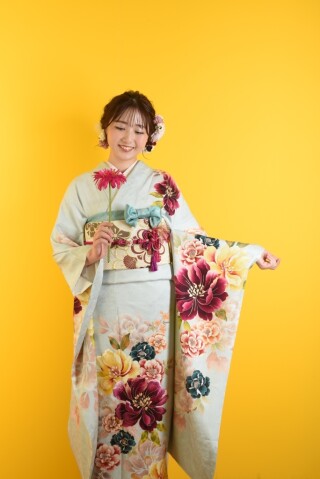 スタジオ華蓮 / 兵庫県 の店舗情報 | 人気の成人式振袖レンタル