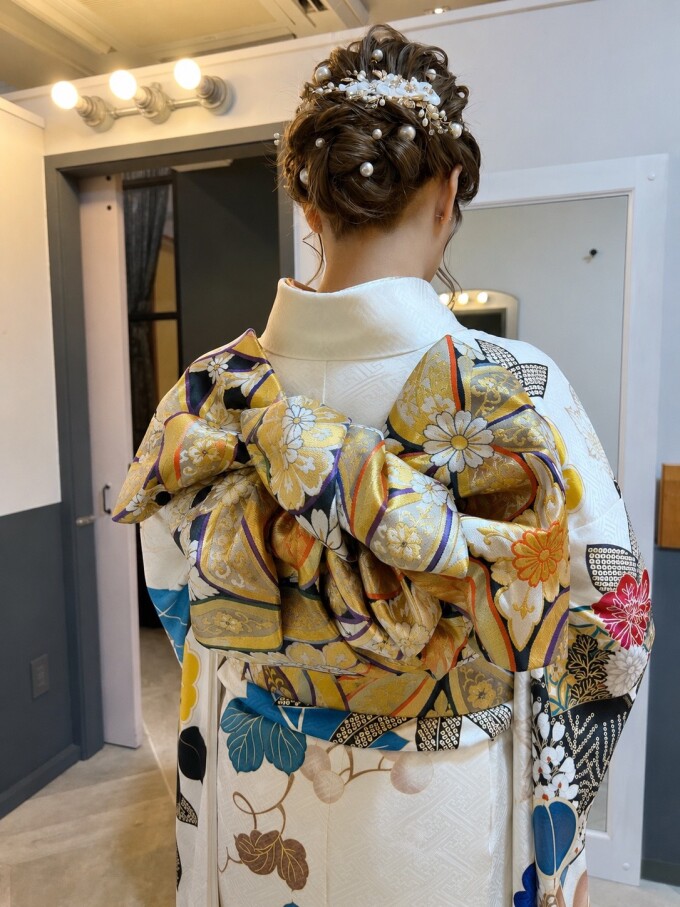 成人式当日お支度】¥39,800→¥29,800 振袖レンタルも無料 / Teo