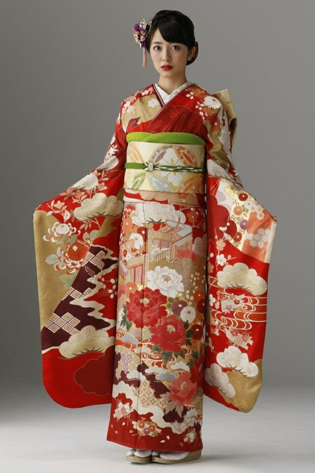 表参道 別蔵 / 志染庵 by kimono heartsの振袖 /赤色/古典/牡丹柄