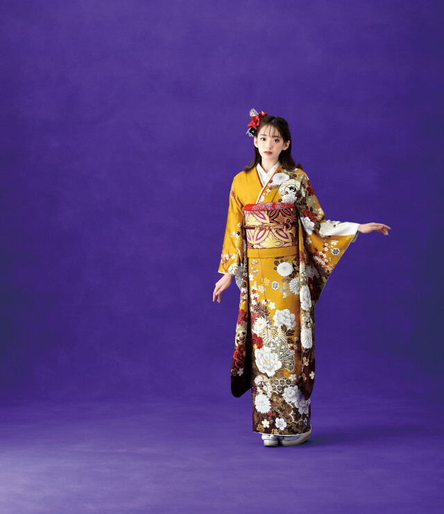 マルコ写真館の振袖 /黄色/黒色/古典/花柄/ 振袖ひいな 古典振袖（黄色