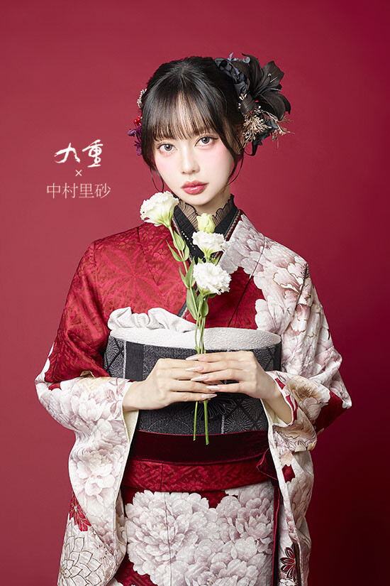 振袖専門店 -reflet (ルフレ)-三宮本店の振袖 /赤色/古典/花柄/ 九重