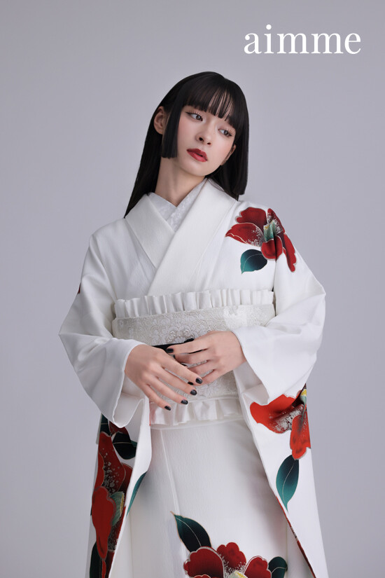 aimme 東京池袋店の振袖 /白色/赤色/エレガント/椿柄/ 白振袖-椿- | My振袖