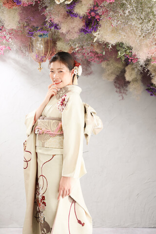 御福まつかわやの振袖 /ピンク色/古典/花柄/ 藤井寛 手描き挿友禅金彩