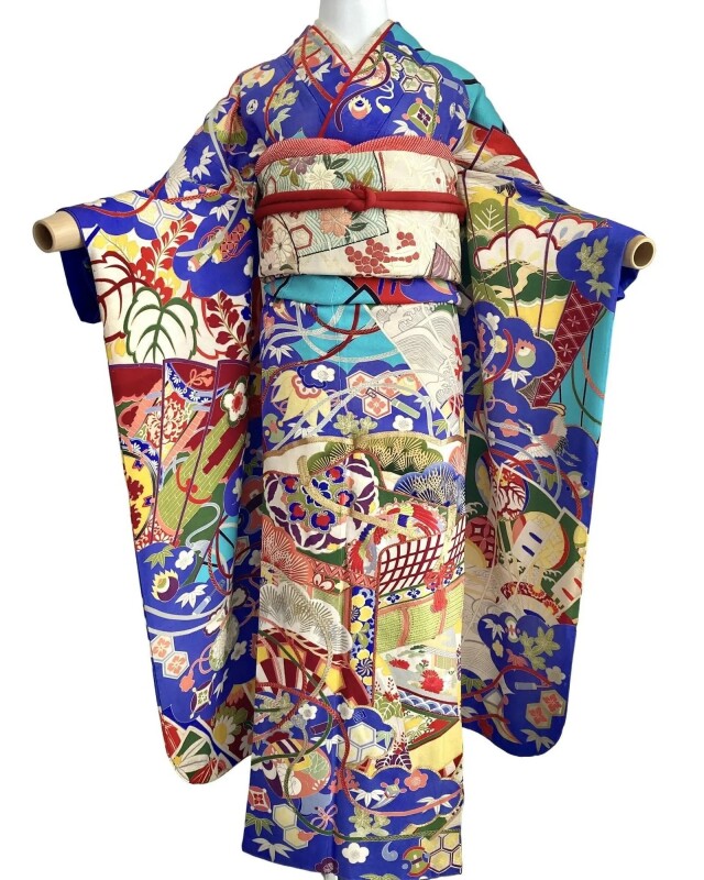 キモノ山猫【西宮｜着物レンタル・販売・着付け】の振袖 /青色/レトロ