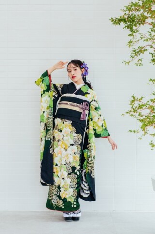 【綺麗め黒×緑上品】_振袖_102409